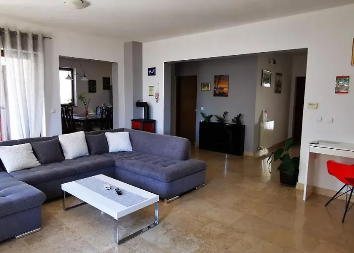 Olive Tree Garden&poll View 4 2, 130 M2 With Tiki Bar Apartmán Peroj