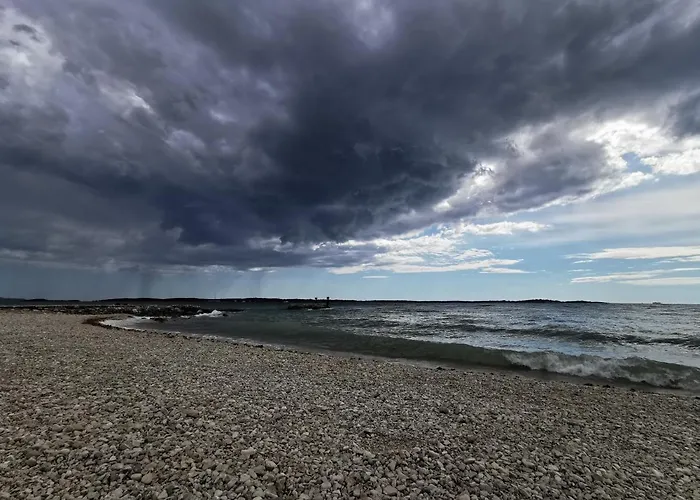 Apartmán Olive Tree Garden&poll View 4 2, 130 M2 With Tiki Bar *